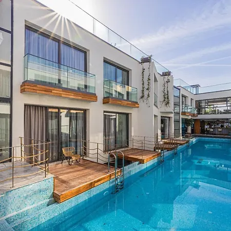 ホテル Goezegir *